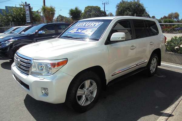 2012 Toyota Landcruiser Sahara VDJ200R