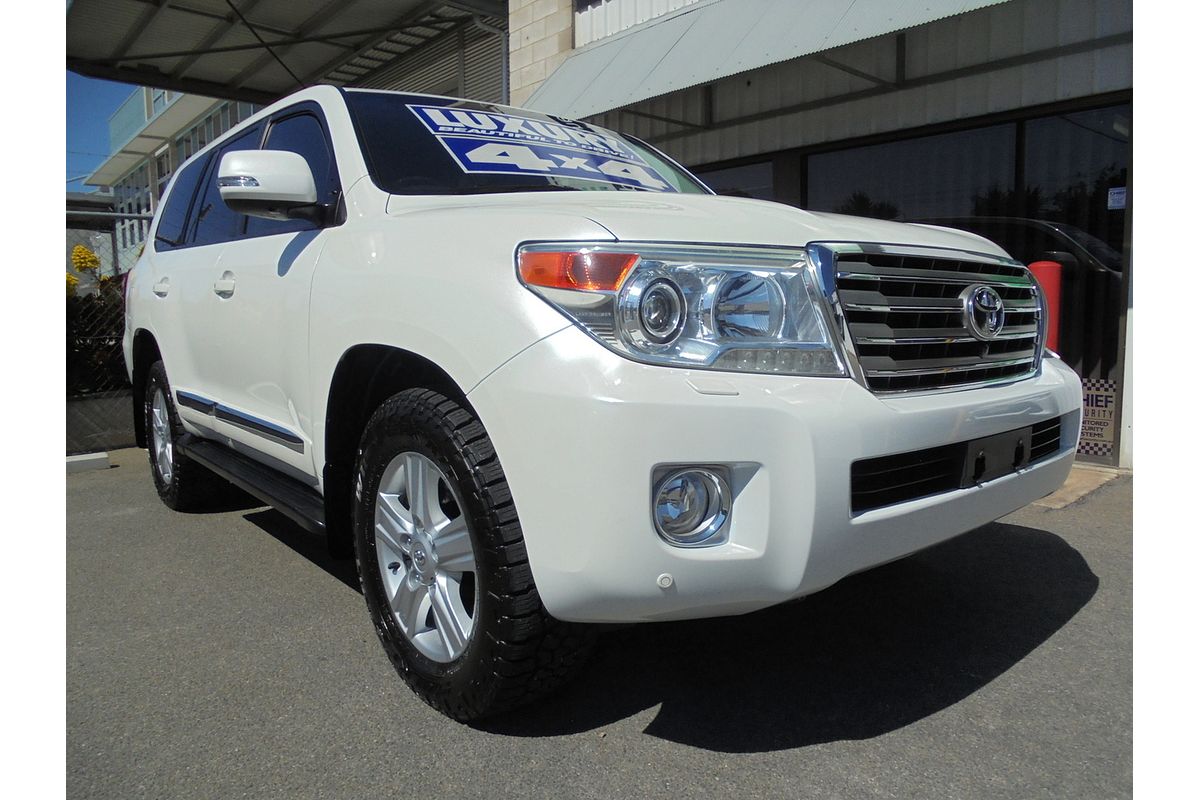 2012 Toyota Landcruiser Sahara VDJ200R