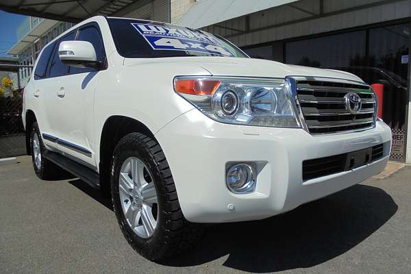 2012 Toyota Landcruiser Sahara VDJ200R