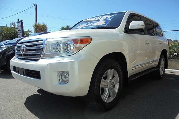 2012 Toyota Landcruiser Sahara VDJ200R
