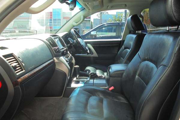 2012 Toyota Landcruiser Sahara VDJ200R