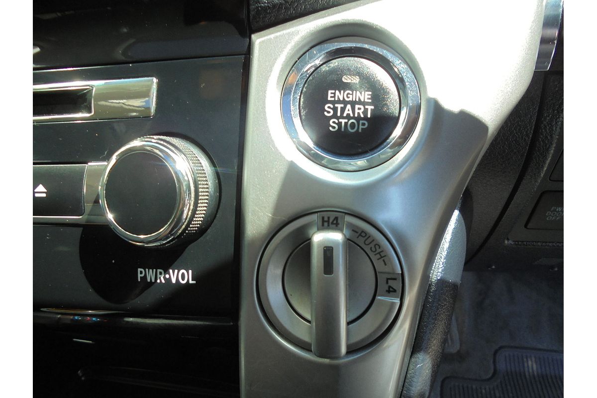 2012 Toyota Landcruiser Sahara VDJ200R