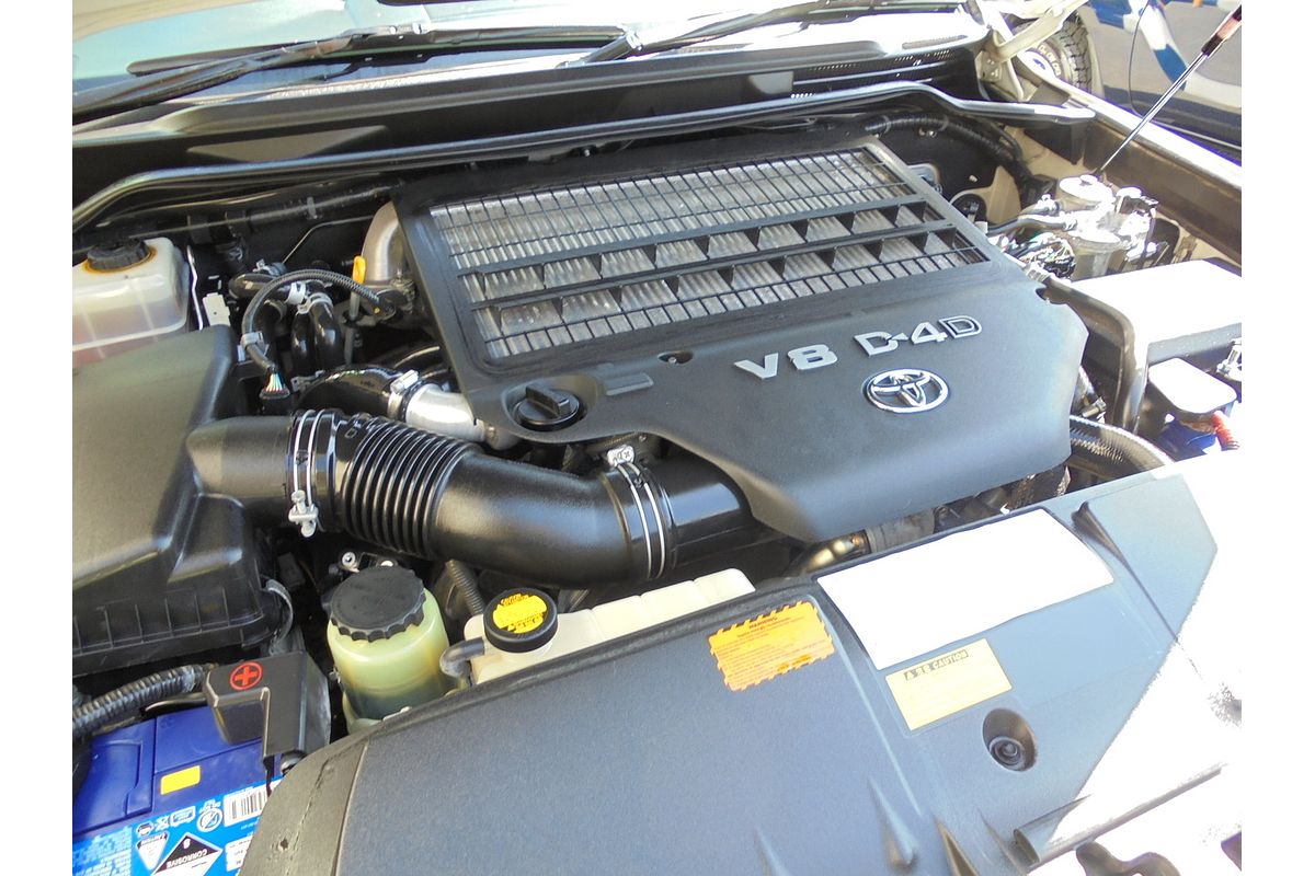 2012 Toyota Landcruiser Sahara VDJ200R