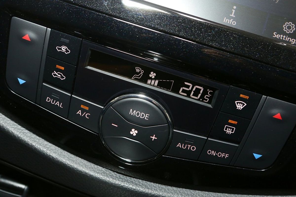 2023 Nissan Navara PRO-4X Warrior D23 4X4
