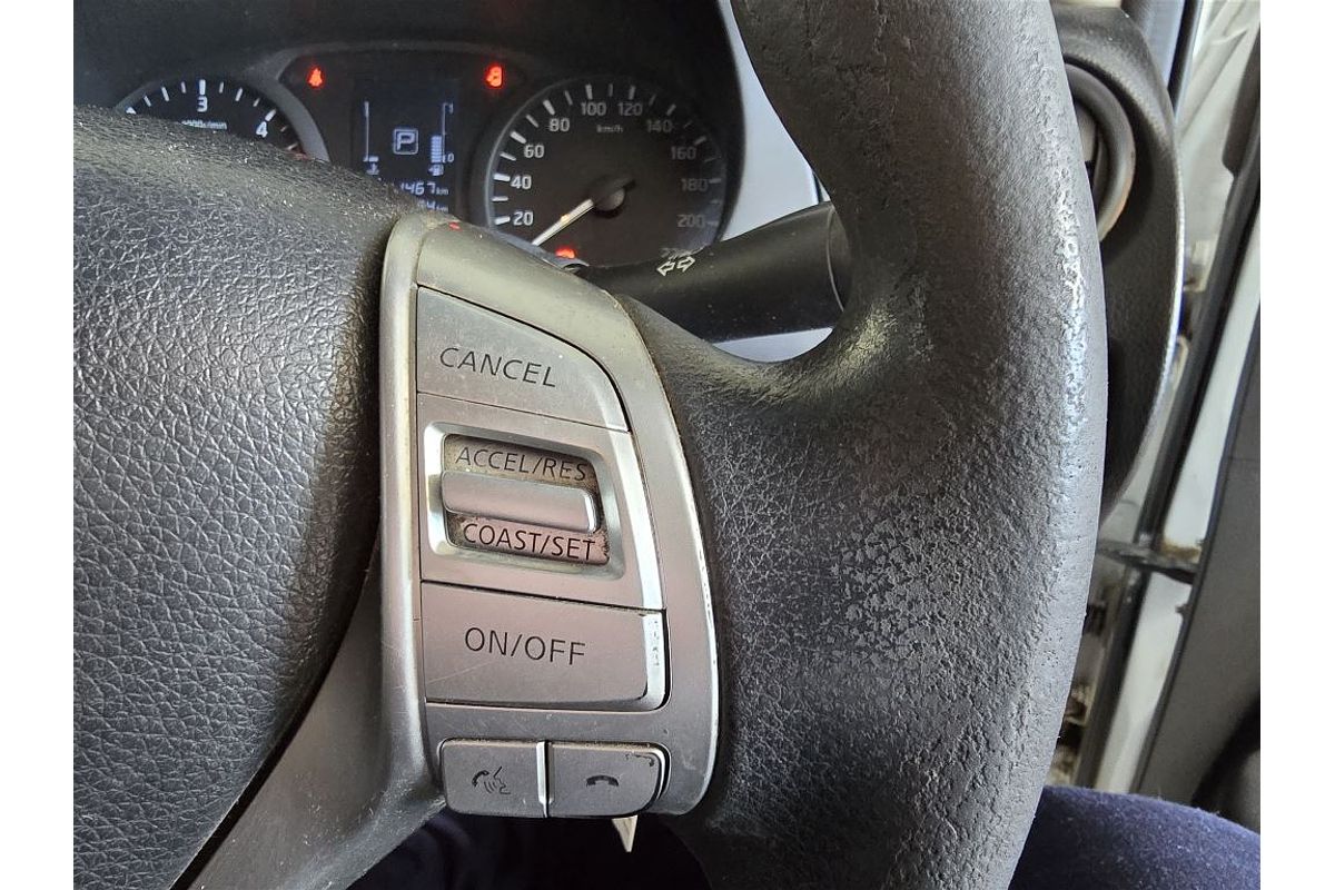 NAVARA NP300 D23 RX (4x2) 2.3L DT4 DIESEL TURBO F/INJ 7 SP AUTOMATIC DOUBLE CAB UTILITY 