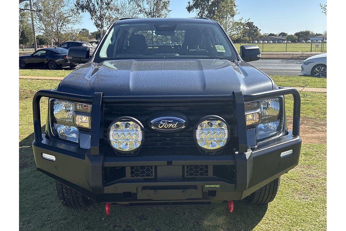 2025 Ford Ranger XL 4X4 2.0L