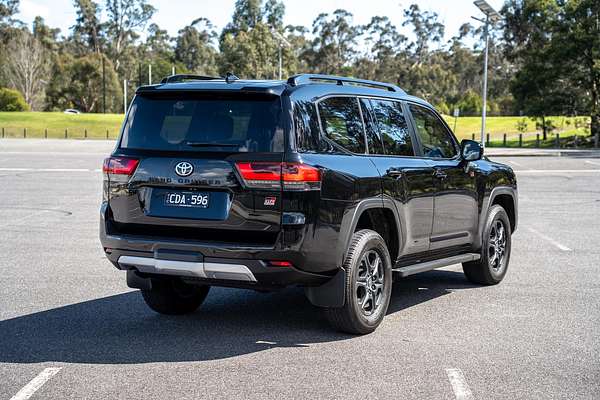 2023 Toyota Landcruiser GR Sport FJA300R