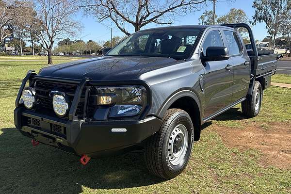 2025 Ford Ranger XL 4X4 2.0L