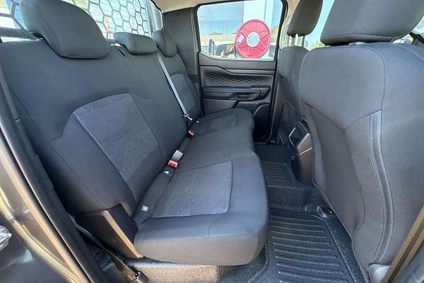 2025 Ford Ranger XL 4X4 2.0L