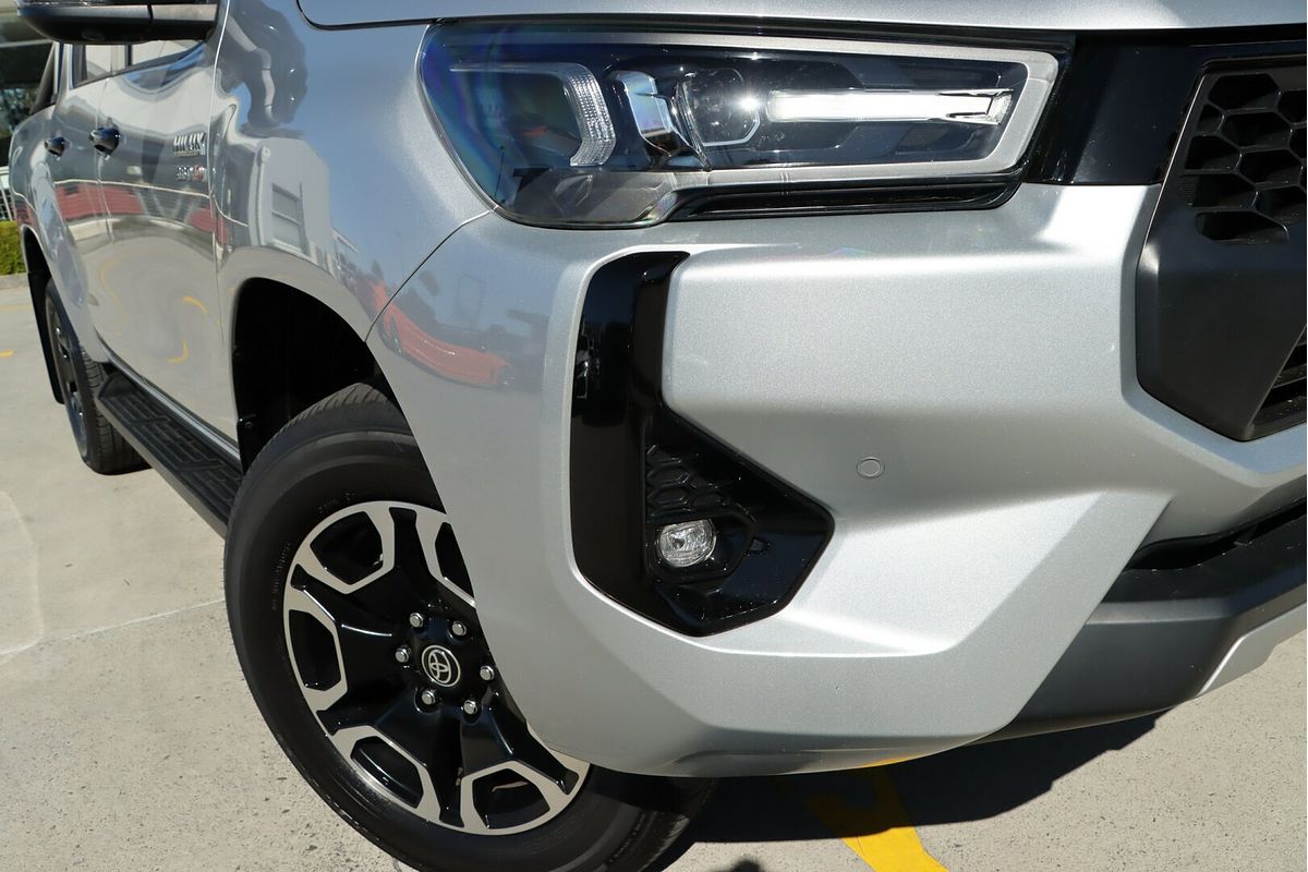 2024 Toyota Hilux SR5 GUN126R 4X4