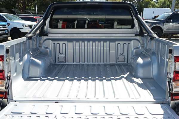 2024 Toyota Hilux SR5 GUN126R 4X4