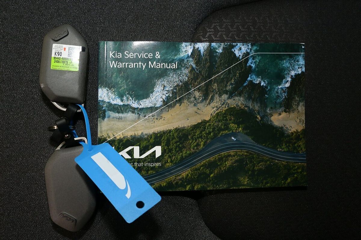 2024 Kia Carnival S KA4