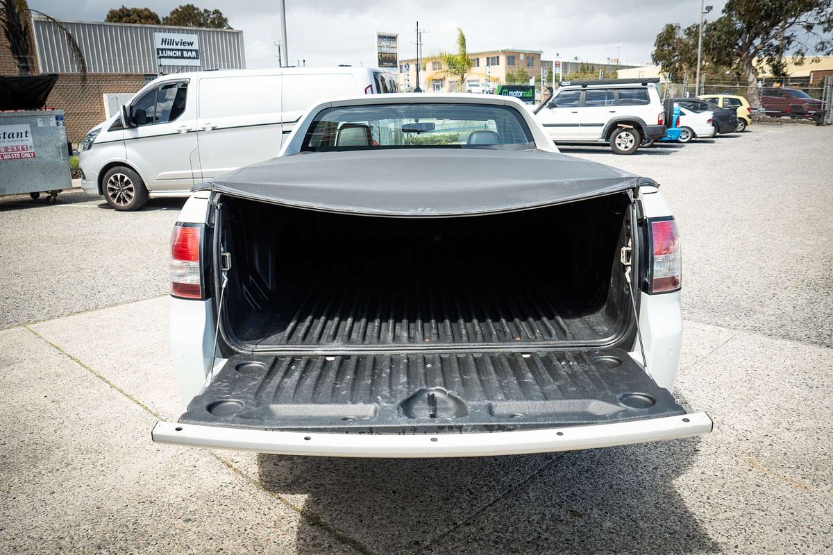 2016 Holden Ute SV6 Black VF Series II Rear Wheel Drive