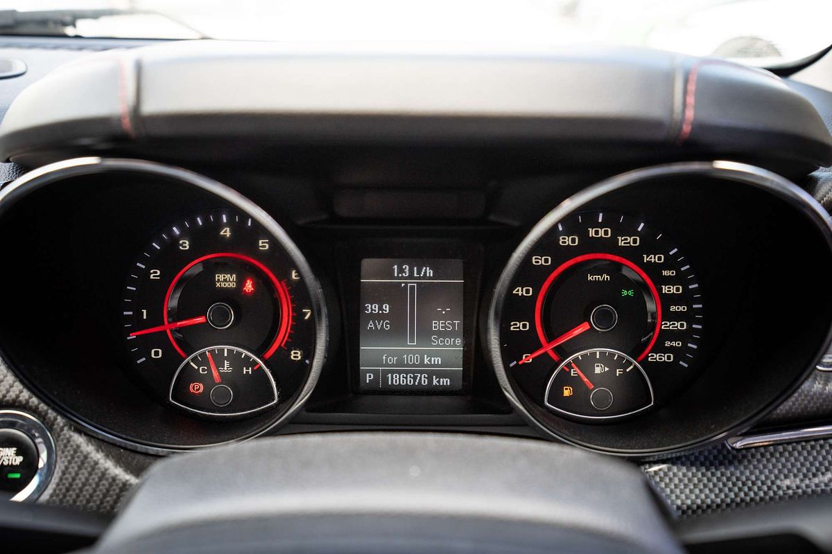 2016 Holden Ute SV6 Black VF Series II Rear Wheel Drive