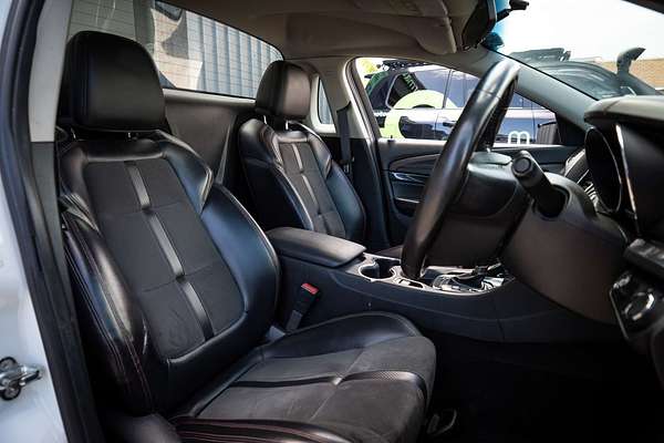2016 Holden Ute SV6 Black VF Series II Rear Wheel Drive
