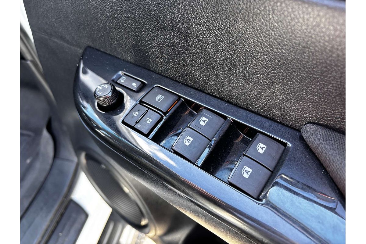2019 Toyota Hilux SR5 GUN126R 4X4