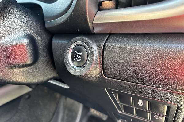 2019 Toyota Hilux SR5 GUN126R 4X4