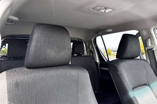 2019 Toyota Hilux SR5 GUN126R 4X4