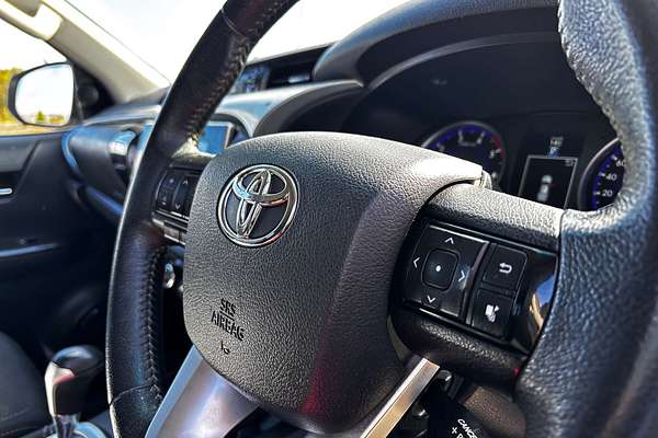 2019 Toyota Hilux SR5 GUN126R 4X4