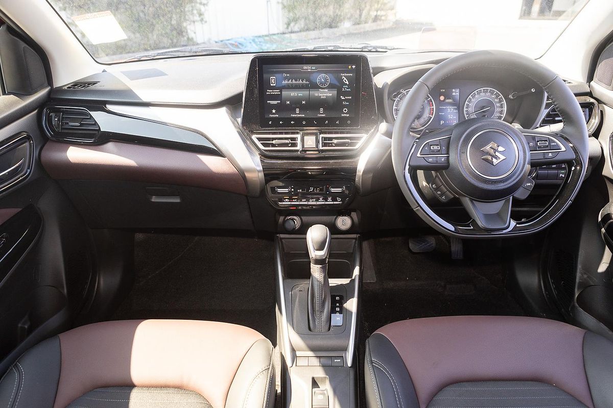 2025 Suzuki Fronx Hybrid GLX KW