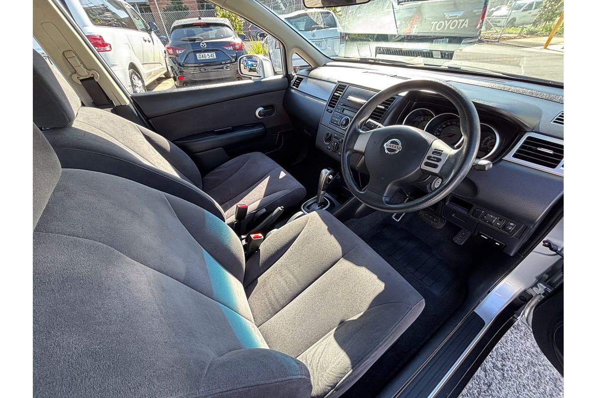 2008 Nissan Tiida ST-L C11