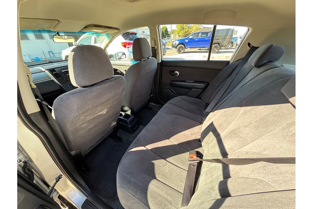 2008 Nissan Tiida ST-L C11