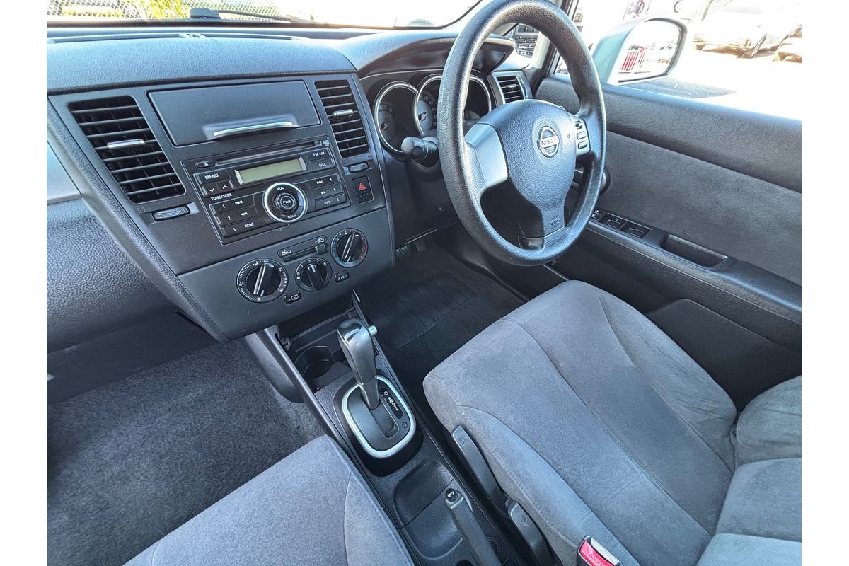 2008 Nissan Tiida ST-L C11