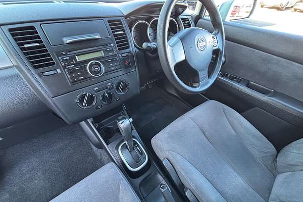 2008 Nissan Tiida ST-L C11