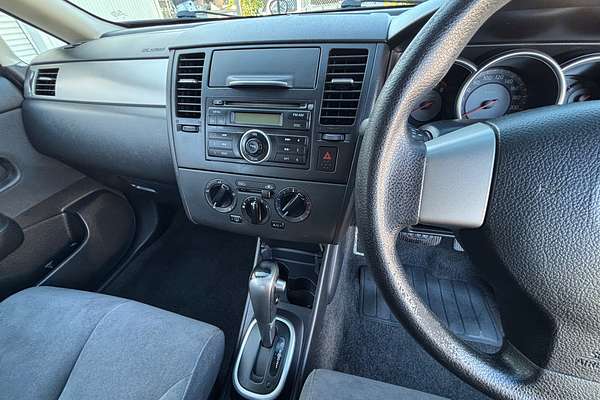 2008 Nissan Tiida ST-L C11
