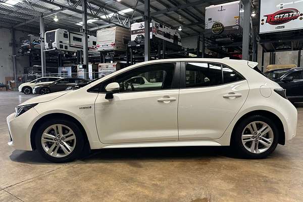 2019 Toyota Corolla Ascent Sport Hybrid ZWE211R