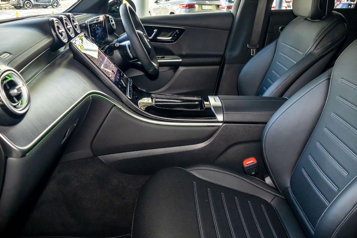 2024 Mercedes-Benz GLC-Class GLC300 C254