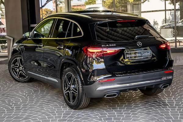 2025 Mercedes-Benz GLA-Class GLA200 H247