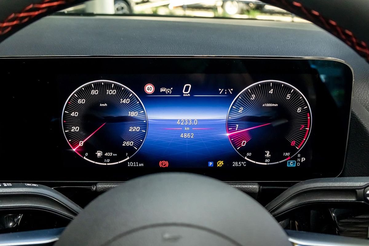 2025 Mercedes-Benz GLA-Class GLA200 H247