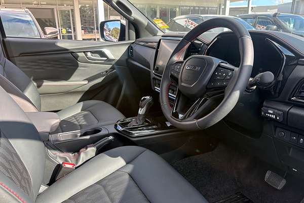 2025 Isuzu D-MAX X-TERRAIN 4X4
