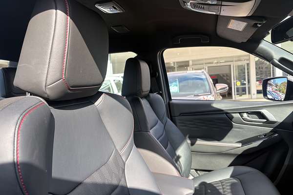 2025 Isuzu D-MAX X-TERRAIN 4X4