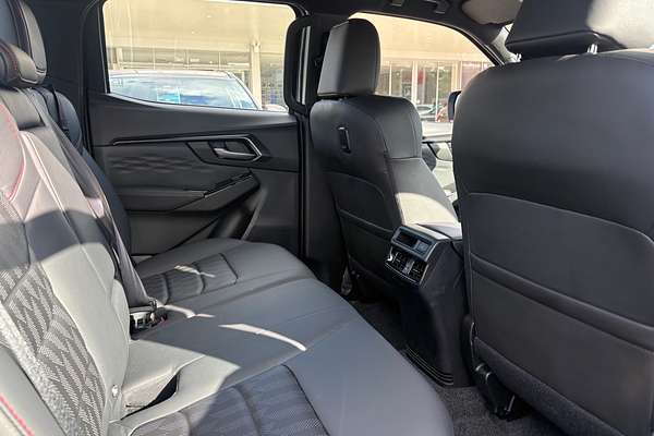 2025 Isuzu D-MAX X-TERRAIN 4X4