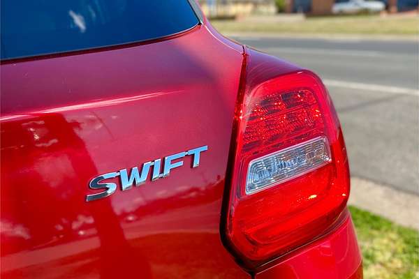 2017 Suzuki Swift GL Navigator AZ