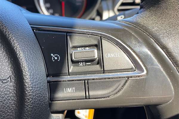2017 Suzuki Swift GL Navigator AZ