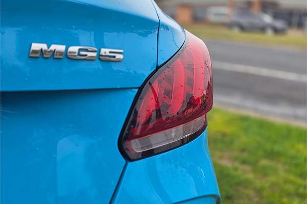 2024 MG MG5 Vibe