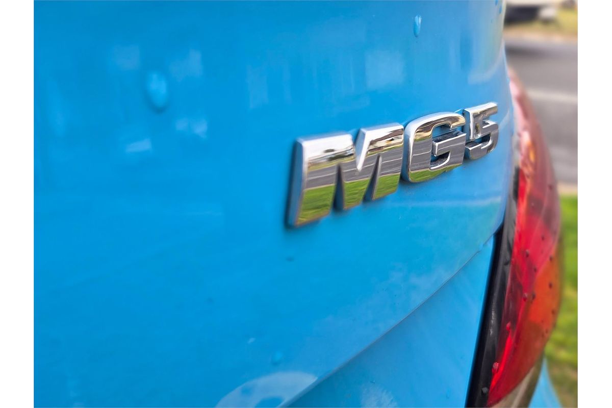 2024 MG MG5 Vibe