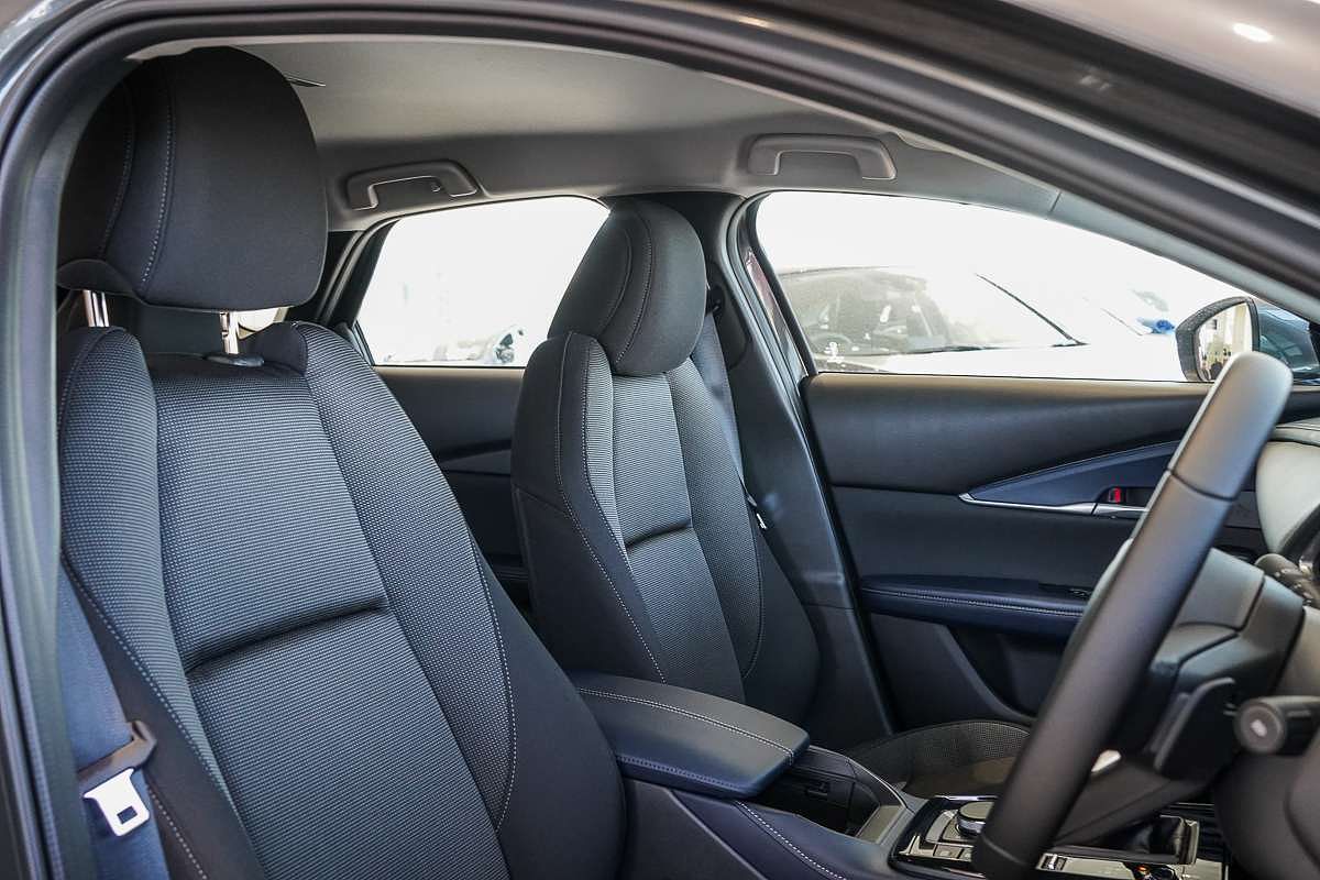 2025 Mazda CX-30 G20 Evolve DM Series