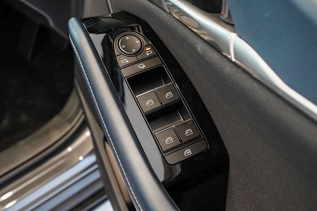 2025 Mazda CX-30 G20 Evolve DM Series