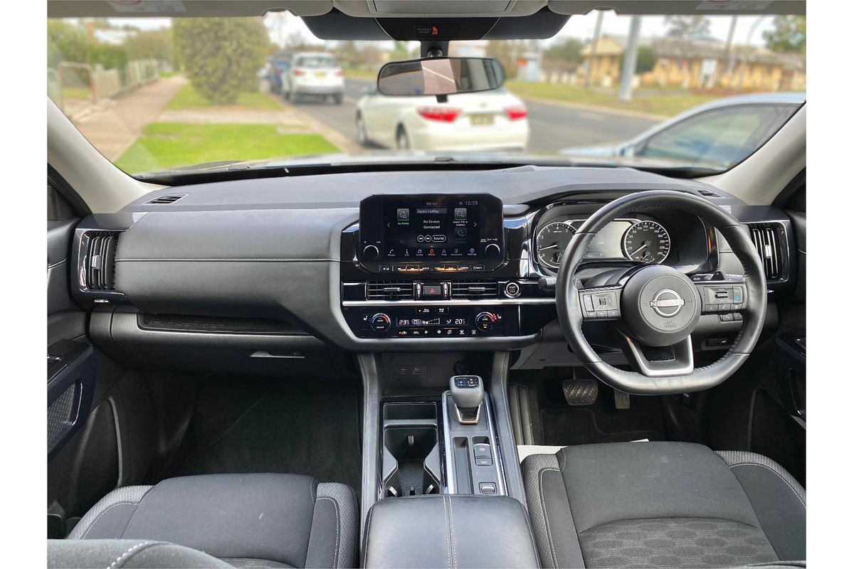 2022 Nissan Pathfinder ST-L R53
