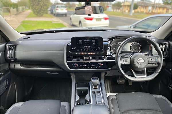 2022 Nissan Pathfinder ST-L R53
