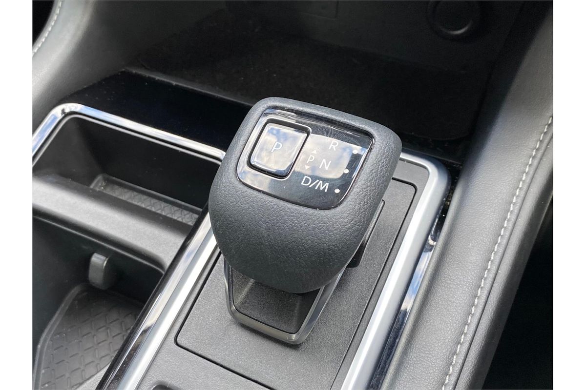 2022 Nissan Pathfinder ST-L R53