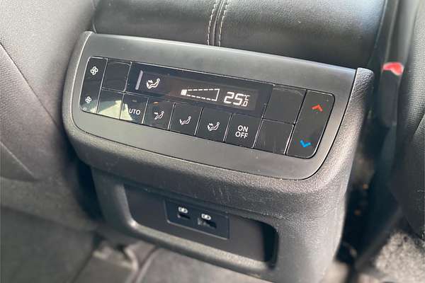 2022 Nissan Pathfinder ST-L R53