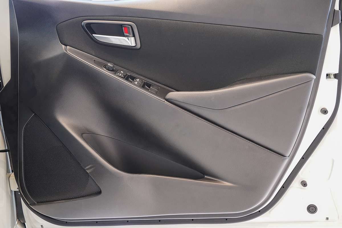 2025 Mazda 2 G15 Evolve DJ Series