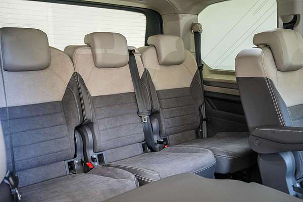 2025 Volkswagen Multivan