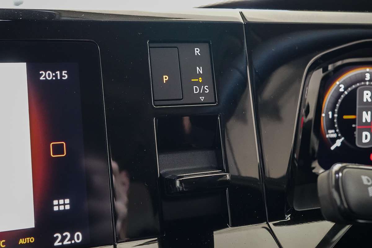 2025 Volkswagen Multivan