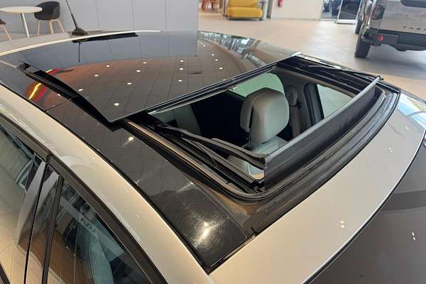 2013 Renault Megane GT-Line III B95